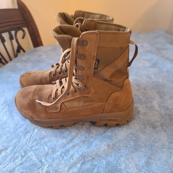 Garmont T8 Extrem Weather Military boots - Picture 12 of 13
